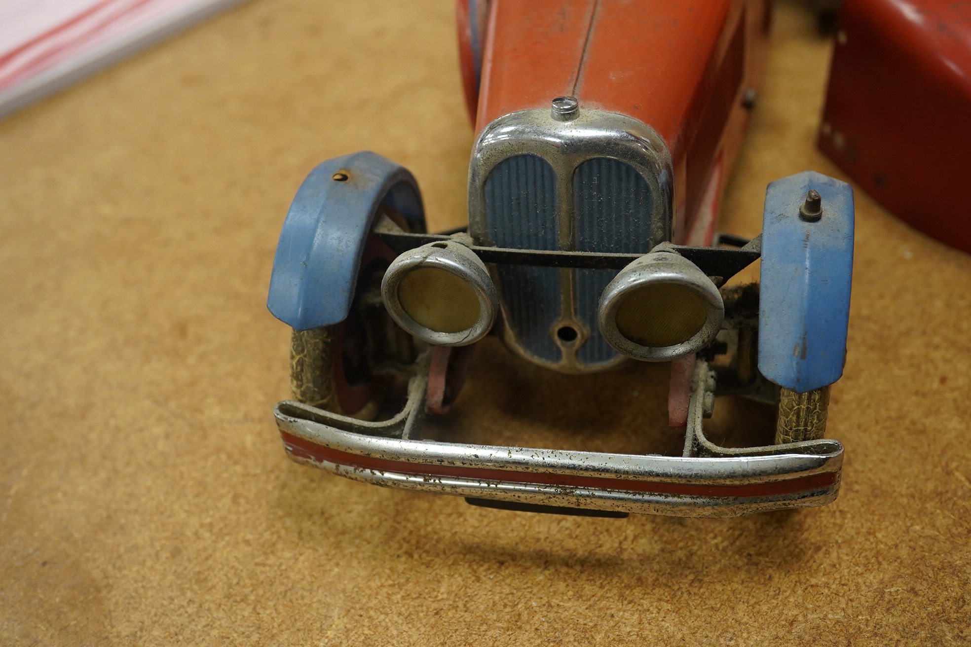 A Meccano Constructor clockwork car and sundry parts. Condition - poor to fair, some damage and parts missing, replacement wheels, etc.